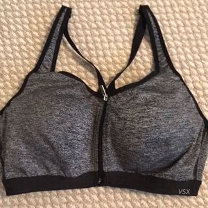 VSX knockout front close sports bra